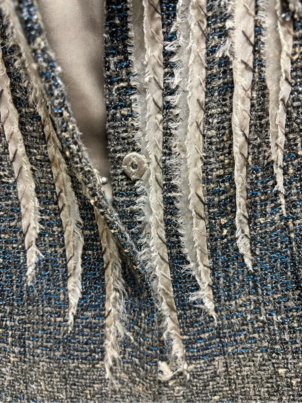 Elie Tahari Blue & Gray Tweed Fringe Collar Blazer - Picture 3 of 6